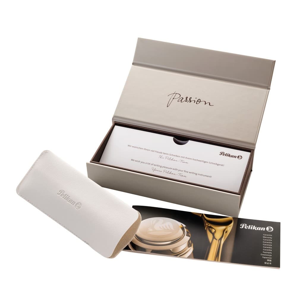 STILOU SOUVERAN M800 EF CREAM BLUE PENITA AUR 18K+ACCESORII PLACATE AUR ALB-ALBASTRU CUTIE CADOU