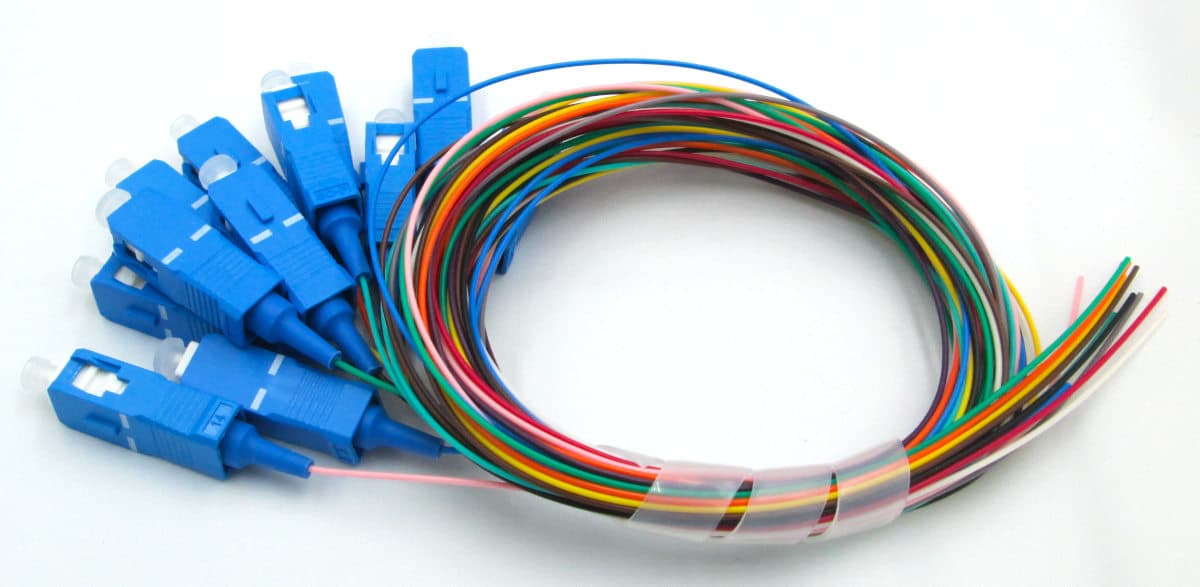 Set 12 pigtail-uri optice colorate SC/UPC 1m