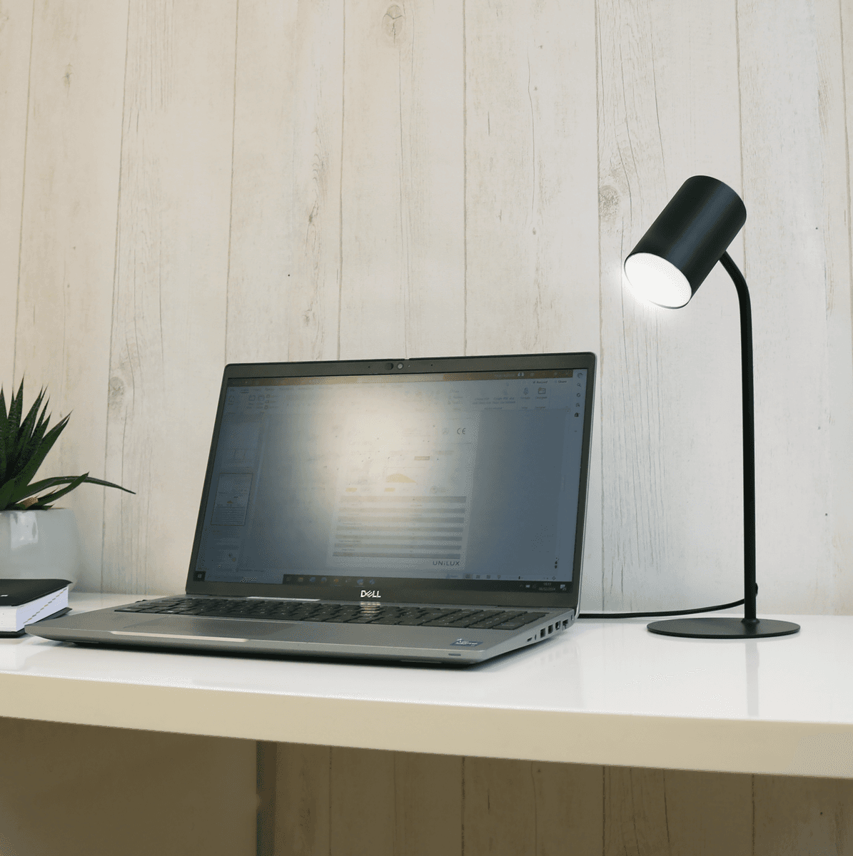 LAMPA UNILUX LED KATZ NEGRU