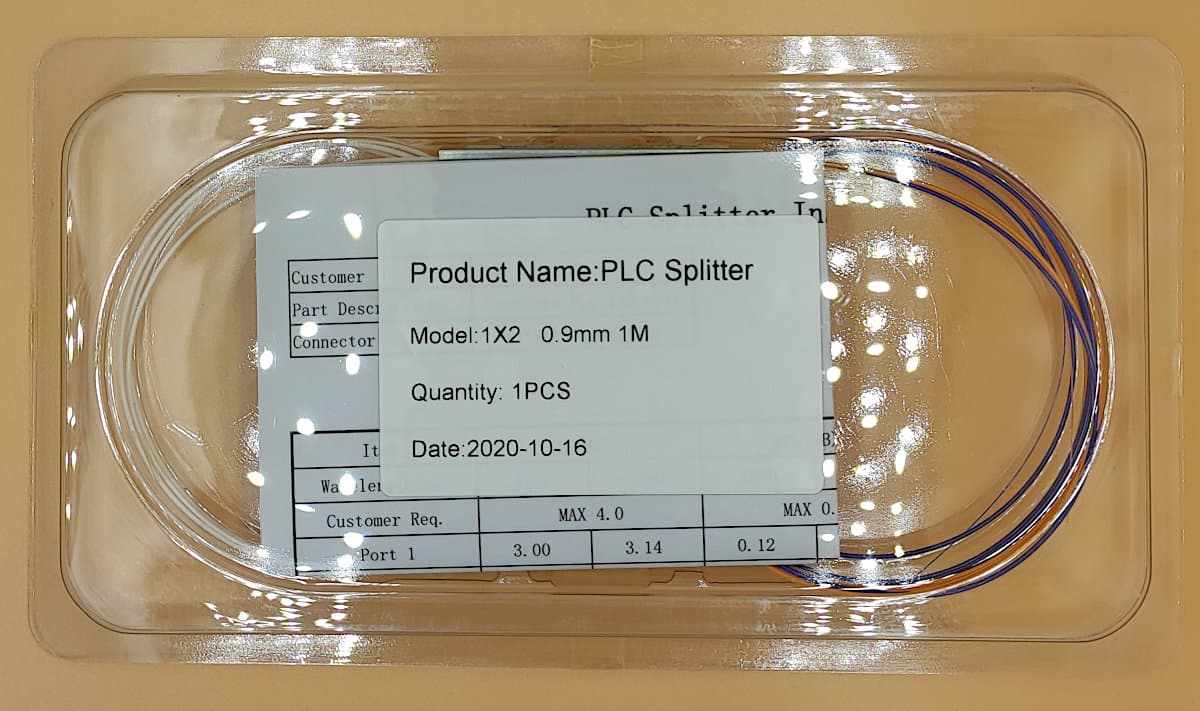 Splitter optic PLC 1:2 Ø 900µm 1m - fără conectori